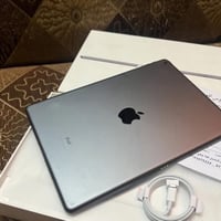 آيباد ٩ • ٦٤ جيجا • نضافه ١٠٠%