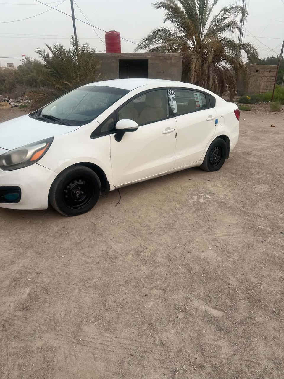 كيه ريو  12
مكفوله تجيه وكص وكلبه 
بيه رشات صبغ 
مكينه وكير كارتون 1600
حداديه وتخم تاير 
وكهربائيات كله شغال 
تبريد ثلج 
سنويه ال 30 رقم انكليزي 
السعر 62 وبيه مجال بصيط 
الرقم ***********
