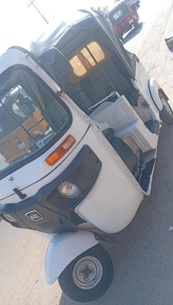 سلام عليكم شباب تفصيل دخل مقطع بغداد عبيدي ***********
