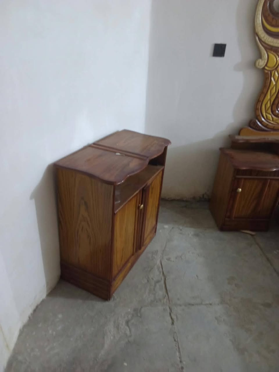 غرفة عراقية مكان بغداد رشاد سعر500 واساب***********
