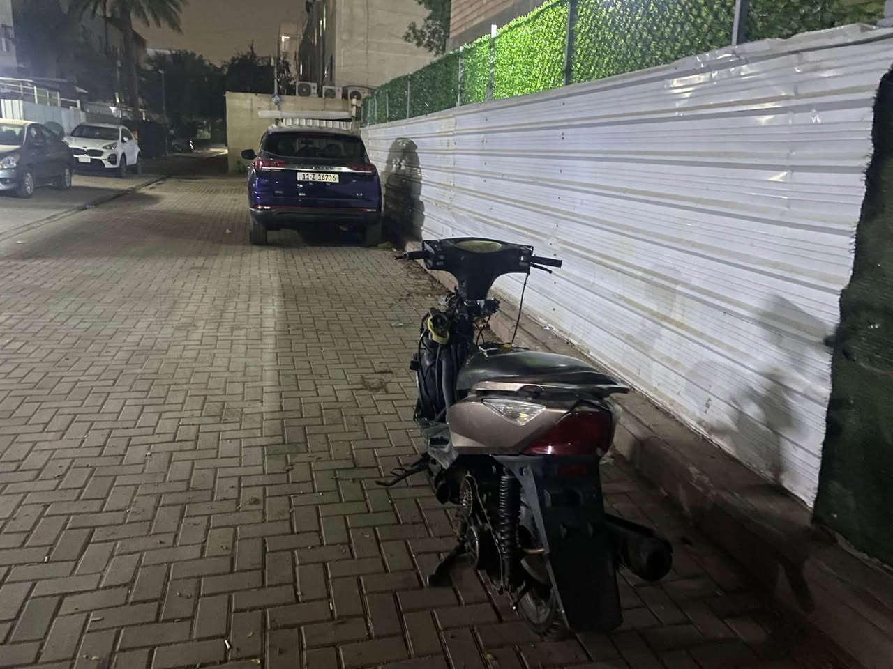 ثعلب • ١٤٠ • نضيف