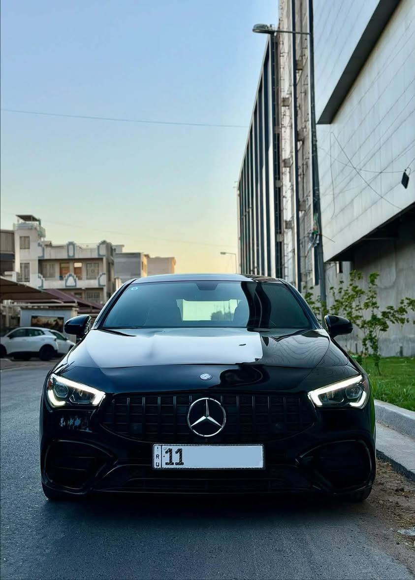 مارسدس CLA 250 
موديل 2022 
لون اسود 
ماشيه 37 الف كيلو 
عليها كت AMG  63
بانوراما 
جلد + شاموا 
داخل الوان متغير 
كشنات تدفئه 
وضعيات قياده 
رادار امامي + جانبي 
مري شفط 
سايد بريك كهربائي 
ويل amg 
تخم تاير جديد 
 
بيها صبغ 4 قطع حادثها جاملغ وبنيد + بابين صفحه الراكب ونصبتها حلوه رقم بغداد 

السعر ( 215 ) مكانها زيونه 

***********
