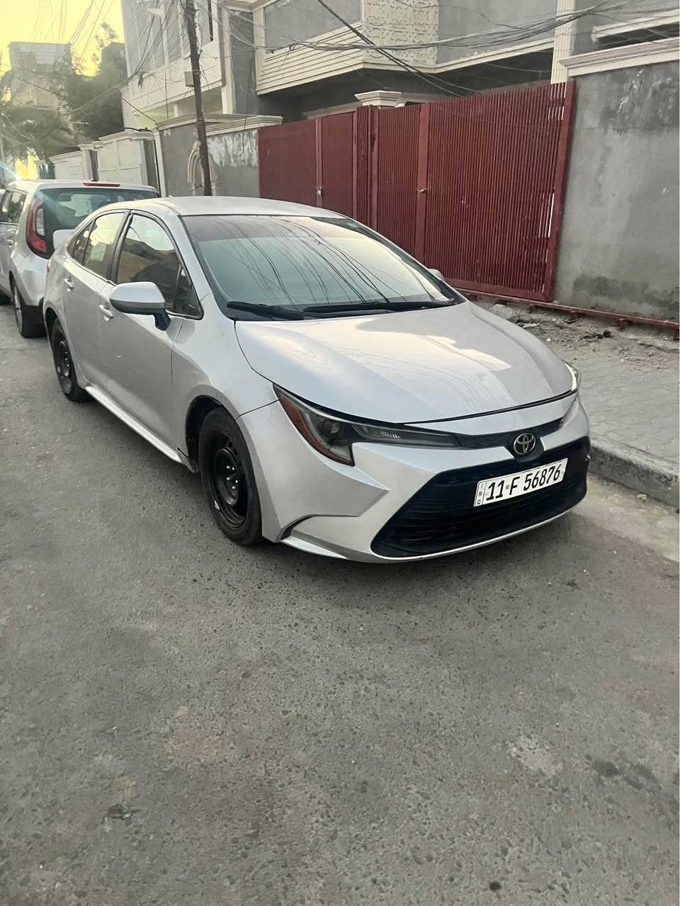كورلا للبيع او المراوس 2023 حادثه جاملغ وبنيد  وقمارته بيه بارد ومصبوغه  مكينته 2000 بدون شواصي  بدون تكم 
ماشيه 27  بغداد ب اسمي مكاني الشعب ***********
سعر واتساب بغداد, العراق
