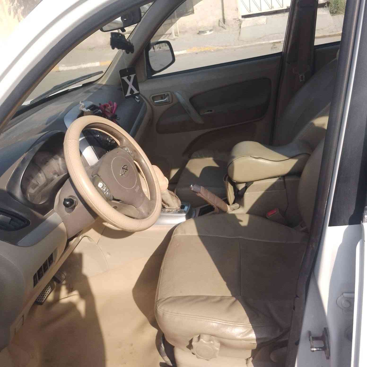 تيكو ٢٠١١ مكينة تبخر ابيع مكينة كايمة كير اوتوماتيك تبريدها شغال كشرها نظيف مبيها خياسات غرفتها نظيفة سنوية لل ٢٨ باسمي رقم بابل مشروع وطني40 وبيها مجال للشراي ***********
 *********** مكاني صويرة او بغداد
