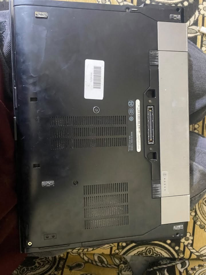 حاسبه hpشغاله شحن وكهرباء ملحقات شاحنه السعر 150 وبي مجال.
حاسبه دل شغاله فقط ع كهرباء وبدون شاحنه السعر 100
وبي مجال. 

***********

