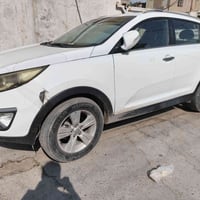 للبيع ٢٠١١ خليجي رقم مثنى  بيها صبغ 5قطع محرك كير تبريد  مكفول تخم تاي...