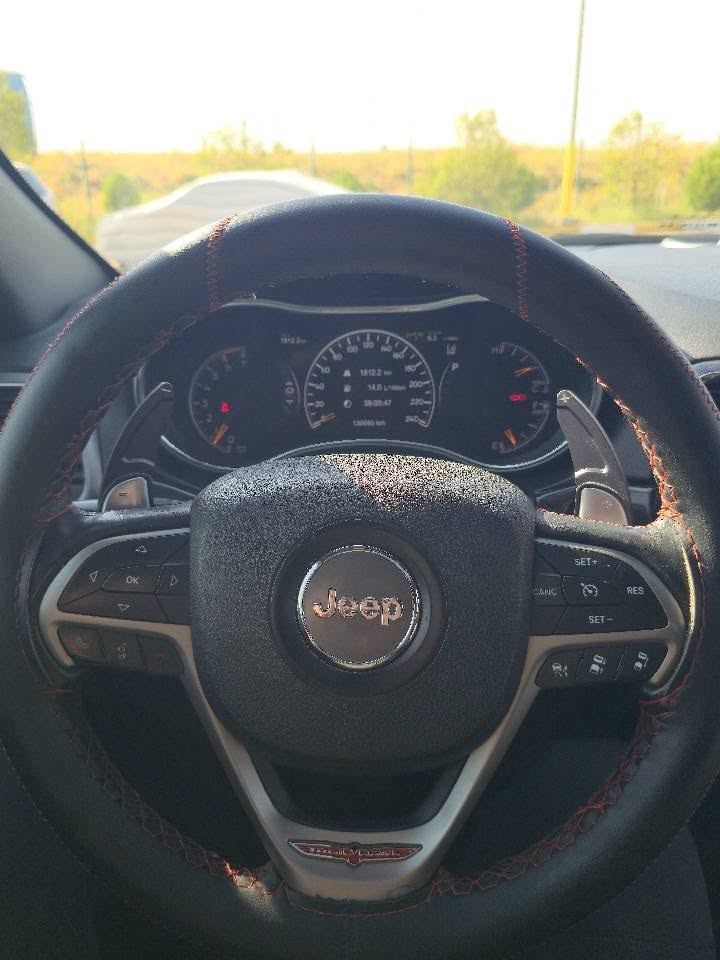 Jeep Grand Cherokee Trail Hawk 5.7 V8

کوردی/عربي

جێب گراند چیرۆکی (لاریدۆ) مواسەفاتی ترایل هۆک ٢٠١٧
ئەخیر مواسەفات
مەکینەی ٨ پستۆنی هێمی 5.7
ڕادار، خەتی جادە، حاسەی ٣٦٠
ئۆتۆ ستۆپ پێش و دوا، ئۆتۆ پارک
ئاوێنە ڕادار، شەفت، هیتەر
کوشن میمۆری، جلد و شامۆ، ٤ کوشن سارد و گەرم
لایت بیلاد لید، دەوار، فول ئۆتۆ، فڵچە ئۆتۆ
سەیارەکە چووپە بەرز و نزم ئەکات
٦ مۆدی لێخوڕین
ژێری کامل درعی ئاسن بیلادی
تایەی جەبەلی تازە بەسراوە و ویلی SRT
هایدرۆلیکی گێڕ و ئەکسلەکان، بانسەکەن، ڕۆنی مەکینە هەمووی تازەیە، کامل سێرڤس کراوە و حازرە
هەموو گیانی لەسەر دەقی شەریکە ماوەتەوە و هیچ نوقسانیەکی نیە 

بەناوی خۆمەوەیە سەنەوی تازەیە و لە سلێمانیم
٢ دەرگای لای سایەق و چەمەلەغی پێشەوەی بۆیاخە بەبێ ناوگرتن، پێشی کەپسە
***********

جيب گراند چيروكي (لاريدو) مواصفات تريل هوك ٢٠١٧
اخر مواصفات
مكينة ٨ سلندر هيمي 5.7
رادار، خط الجادة، حاسة ٣٦٠
أوتو ستوب أمامي و خلفي، أوتو بارك
مراية رادار، شفط، هيتر
كشن ميموري، جلد وشامواه، ٤ كشن بارد وحار
لايت بلاد LED، دوار، فول أوتو، فلاش أوتو
السيارة هواء(هيدروليك)، تعلي وتنزل
٦ مودات لقيادة
تحت كامل درع حديد بلادي 
تايرات جبلية جديد و ويل SRT
هيدروليك گير وأكسلات، دسك، زيت مكينة كله جديد، كامل سيرفس، سيارة جاهزة
كلشي على وضع الشركة، ما بي اي خلل او نقص 

باسمي، سنوية جديد، وبالسليمانية

بابين و جملغ جهة السايق صبغ بدون دواخل 
***********
*********** السليمانية, العراق
