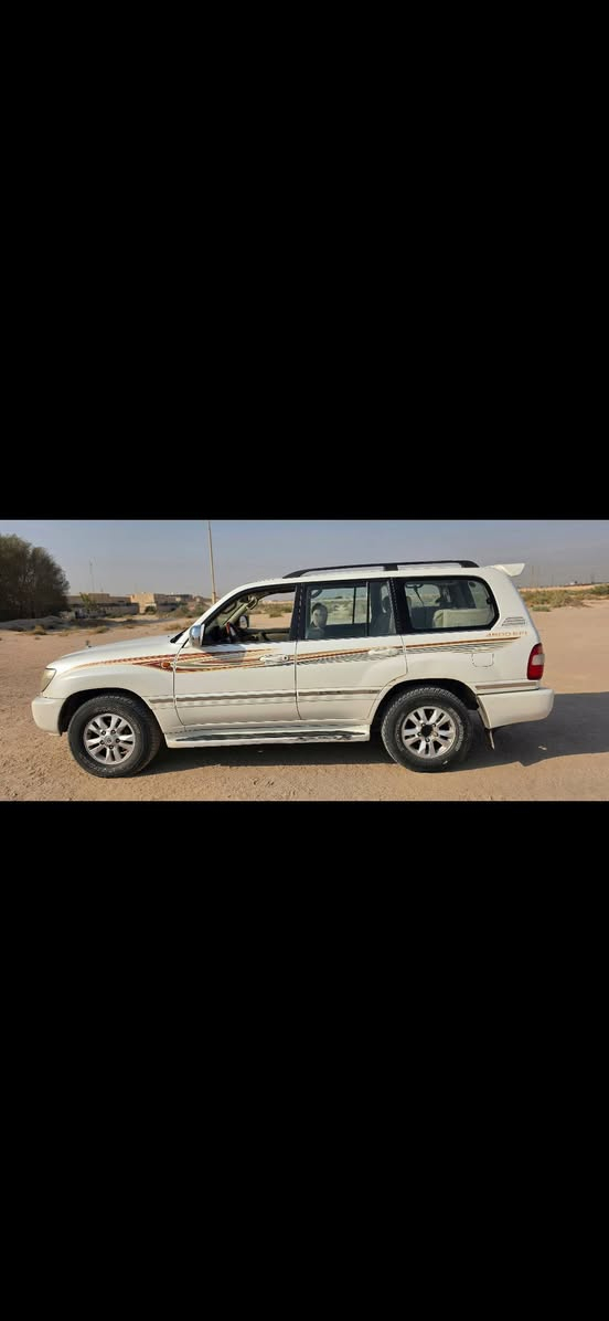 سيارة مونيكا للبيع
2007 دبل تانكي مبدل عبوة وفيت بم اصلية
انتى شغالة السعر 135ورقة 

سنوية بسمي 
بصرة خور الزبير
***********

نص مكتوب في الصور:
- حنيش قبل ٩ دقائق
- حنيش
- ١٠ صور