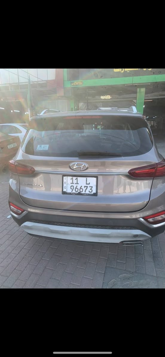 السلام عليكم
سنتافيا 2020 للبيع خليجي
 مكينة 6 سلندر 3500
7 راكب
3 قطع تبريد 
رقم بغداد 
كير مكينة مكفول 
بيه ضربه بالجاملغ عكس السايق الخلفي 
وبارد بالجاملغ الامامي 
 
سعر 200
الاستفسار 
***********
