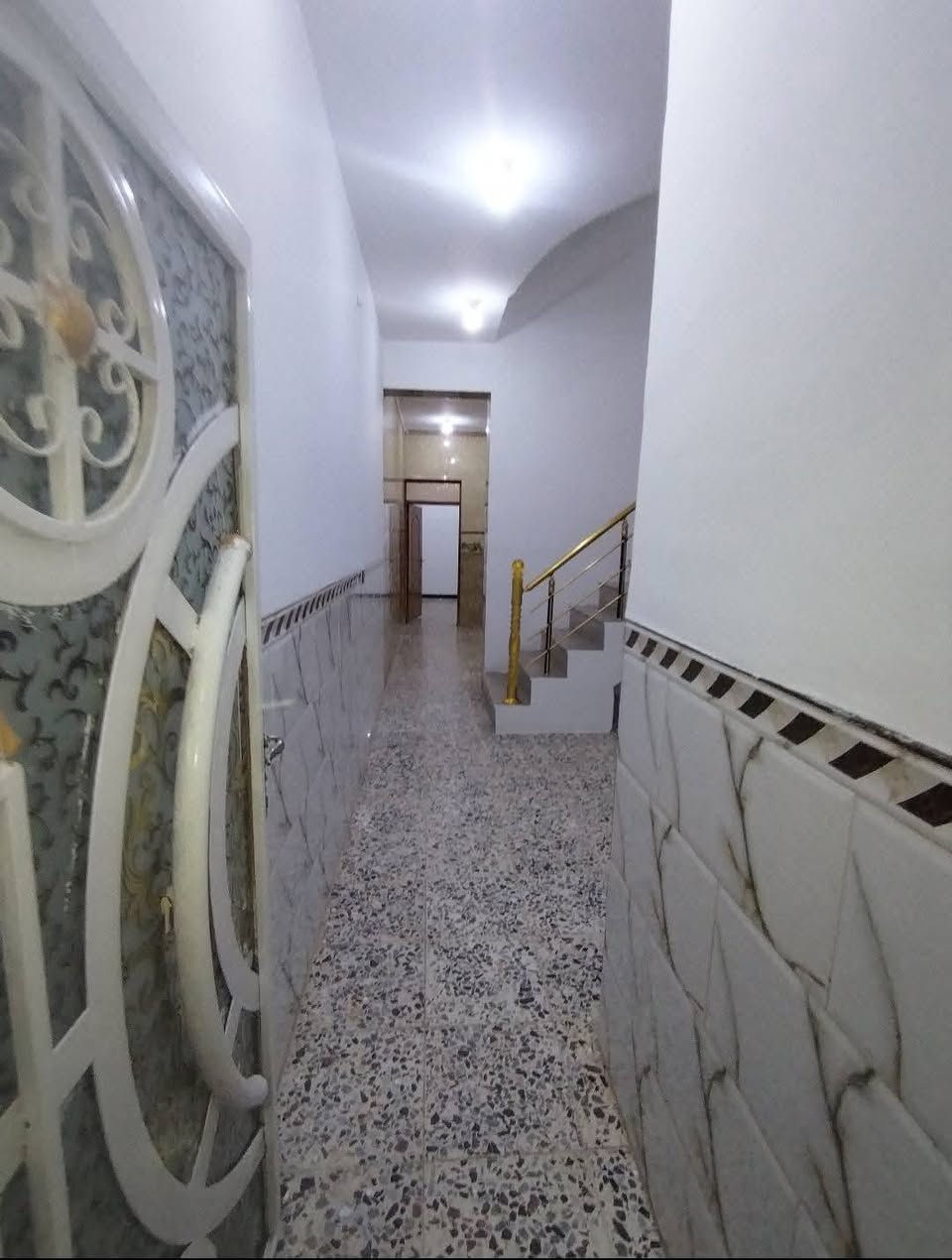 🏨مشتمل  في الخاجيه طابقين فول  البيع🏨
الـــمـــســـاحـــة//100 متر  طـــابــو      صـــرفــ 

الـــواجـــهــــــه ✨5
الــــــــنــــــــزال✨20

#الــطــابــق #الارضـــي 

مـــطبــخ_صــاله  ـ استقبال  -غرفه نوم وصحيات خارجيه  
#الطابق #الثاني 

صــاله  -غرفتين  نوم وصحيات

#اللاستفسار الاتصال على الرقم  ***********     ***********
