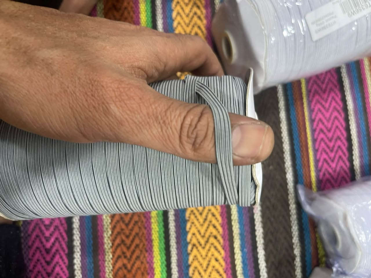 لاستيك برازيلي • ٥٠ رولة • ٢٠٠م و٣٠٠م