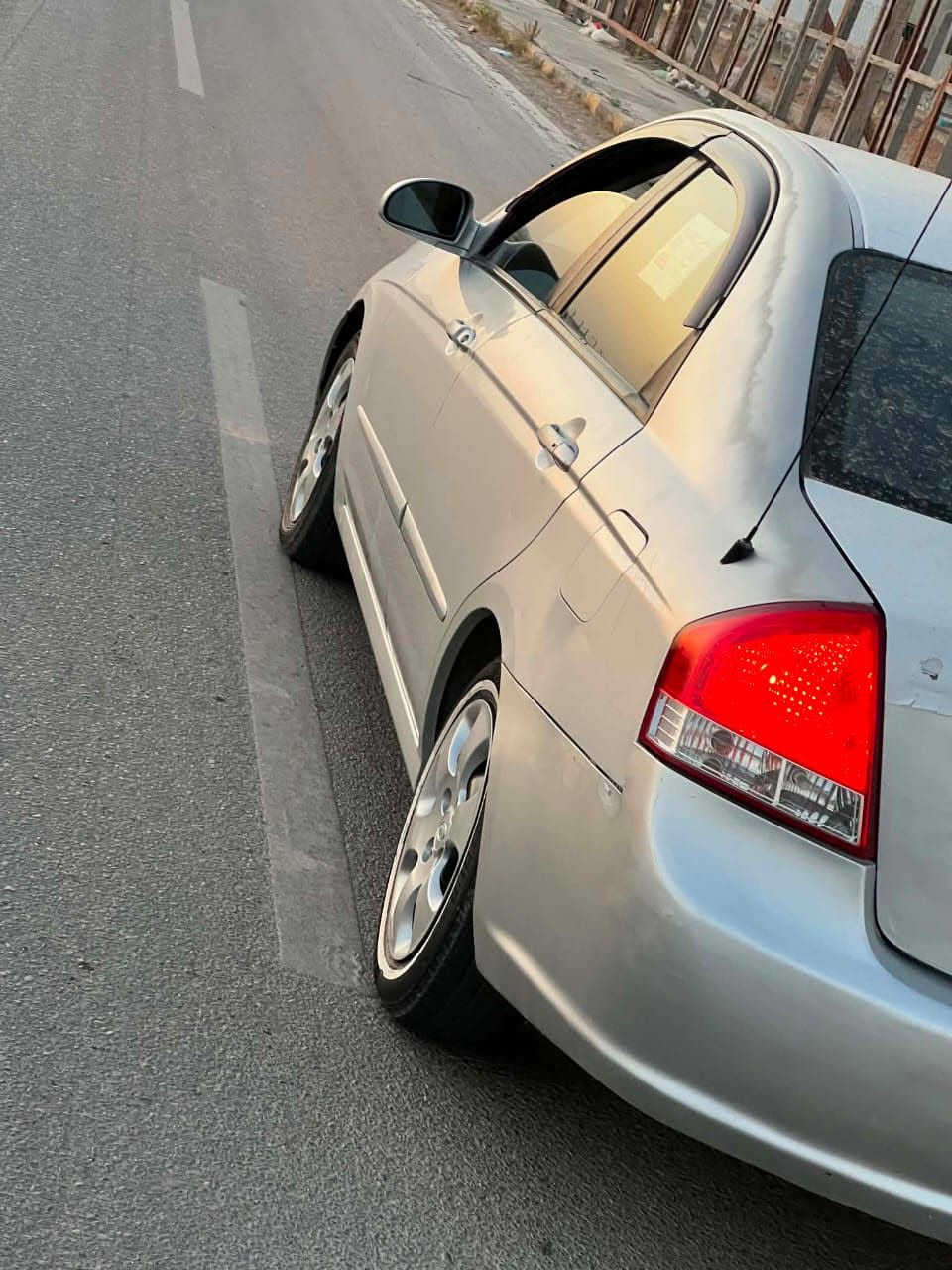 سلام عليكم شباب سبكترا للبيع موديل 2009 امريكي ليبل واحد مكينه 2000 كير مكينه مكفولات تبريد ❄❄ السياره مكفوله ماعده باردات بيه السياره بسامينه رقم كربلاء سنويه جديده حداديه جديد تخم تاير جديد شاشه كامره السياره فول السعر 88مكان بابل مدخل الكفل ***********
