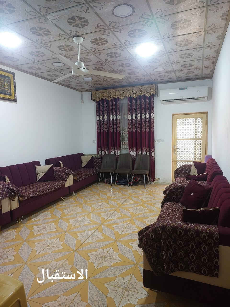 السلام عليكم
بيت للبيع موقعه مميز بحي النصر شريط النصر الاول خلف جامع الجواد عليه السلام بين شارع نصر ميلاد و شارع البانزين خانه
مساحة البيت ١٢٥م واجهة ٦.٢٥م و نزال ٢٠م سقف البيت عكادة محدث سنة ٢٠٢١ تأسيس الماء و الكهرباء و الصحيات والمجاري و السيراميك والسقوف الثانوية والابواب كله جديد نضيف و مرتب مال جناي جاهز للسكن ما تخسر عليه ولا تعمر  
سعر البيت ١٩٥ مليون قابل للتفاوض للاستفسار الاتصال على الرقم *********** او واتساب
