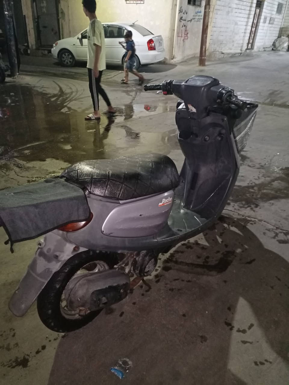 مطور للبيع معمر مبدل بستن فقط
شرط تحريكه معدل 
مطور مكينتو بل باكيت لا صوت ولا شي 
بي اكسن خفيف 
شاصي شرط 
ويرمنيه شرط مطور نضيف وكدام العين 
دبل كدام جديد تايرات  زوج جدد 
سعرو 230وبي مجال 
***********
هاذا وتساب فقط***********
