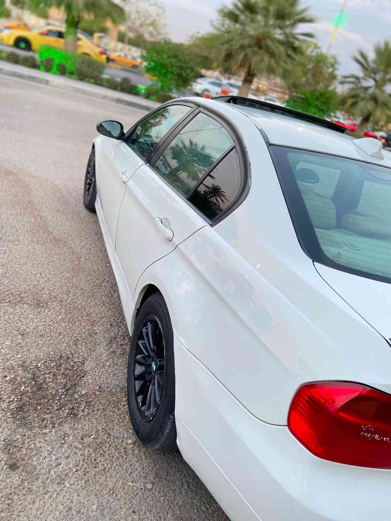السلام عليكم  BMW e902007
رقم بغداد الدولي هزه جديده بسمي مداور ثاني يوم 

كير مكينه  جديد مكينه ٦سلندر نوزل قصير المرغوب N52 😉

حداديه امامي خلفي جديد 

فتحه سقف كير اوتو وعادي وسبورت 😎

سياره جاهزه نقصها فقط كمبريسر تبريد 

دعاميه M😎😉بعدني ماشادها 

مكاني كربلاء *********** متواجد خاص السعر ٩٠ وبيها مجال مراوس
