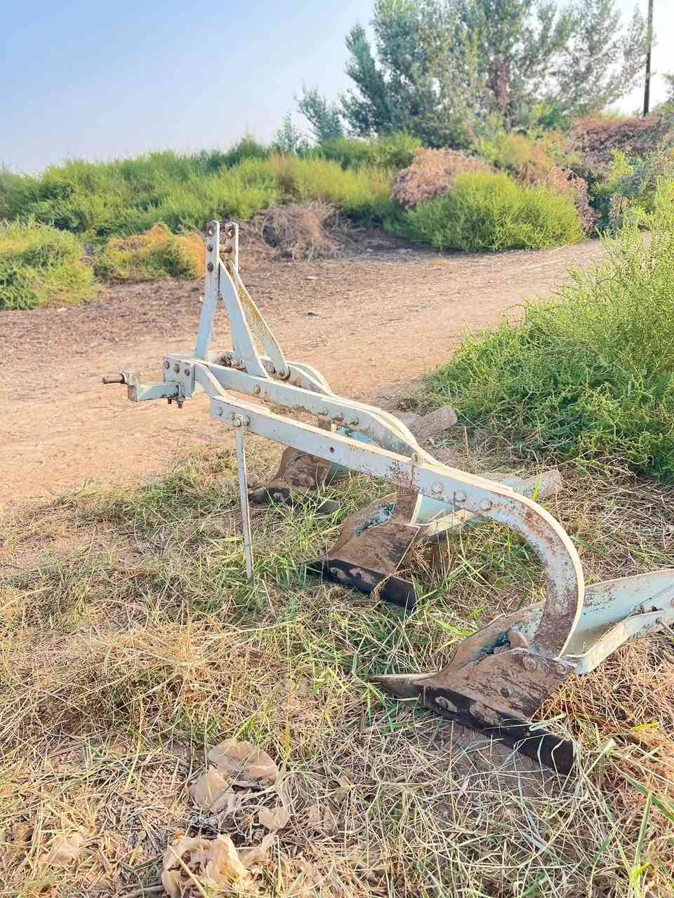 سلام عليكم فدان ثلاثي للبيع لشراي يتصل علة هاذة رقم      ‭***********‬.       ***********.    مكاني ديالى الخالص   ناي
