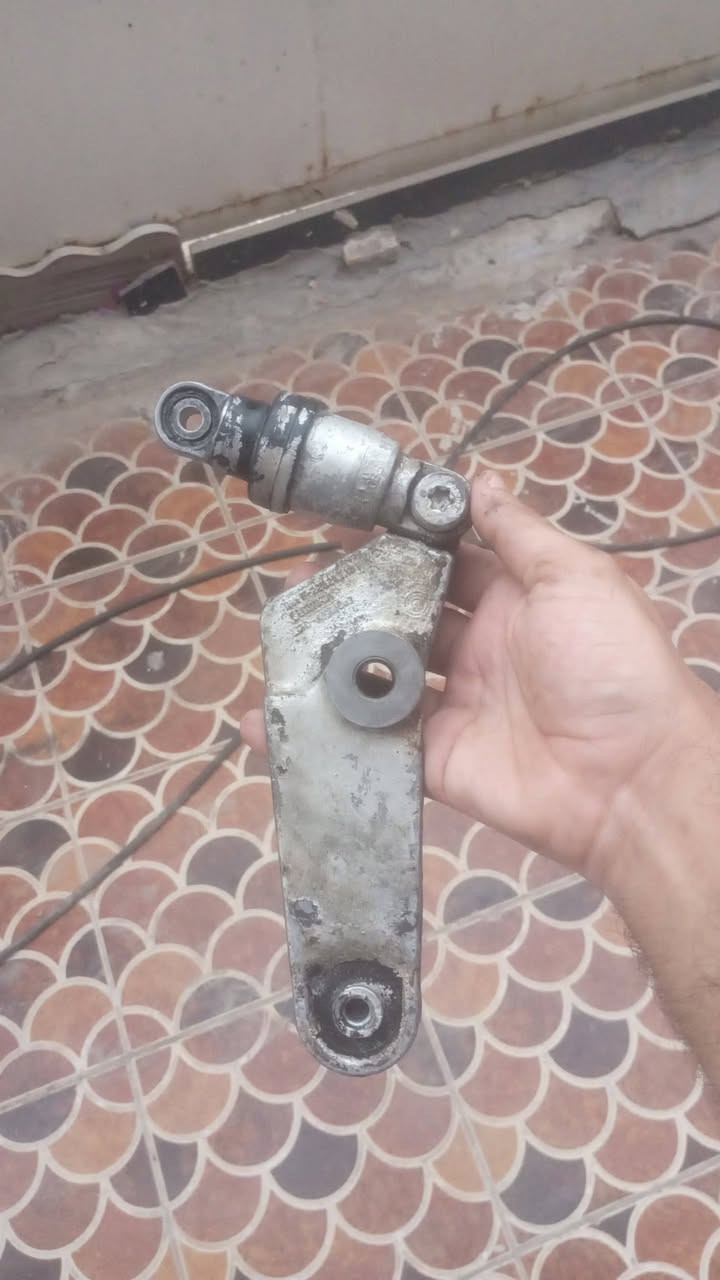 سلام عليكم
ادوات كورلا نحله وبيكاجو
مروحه وحاضن كامله نحله+بيكاجو سعر ٤٠ الف
داينمو كورلا نحله سعر ٣٠ الف
نوزلات تخميين كامل شرط كصه سعر التخم ٣٥الف 
حساس كام شفت +حساس طرق ١٠ الف
قبق راديتر اصلي كورلا نحله +بيكاجو سعر ١٠ الف
كور كامل مع الكامشفتاات والراجز مقفل مكفول من الكص والعواج جيب وشد سعر ٢٥٠ الف وبيه مجال.
فاكيوم كورلا نحله اصلي سعر ١٥ الف
جويتر كورلا نحله شرط كصه سعره ٢٥ الف
بوري تحت الدكشن البارد الحديد سعره ١٥ الف.
واتر بم مكينه 1zz سعر ١٥ الف
ضاغطة قايش سعر ١٥ الف
قبق ولفاات سعر١٠
مكاني بابل الحله 
للاستفسار *********** 
يوجد توصيل لكل محافظات العراق.
