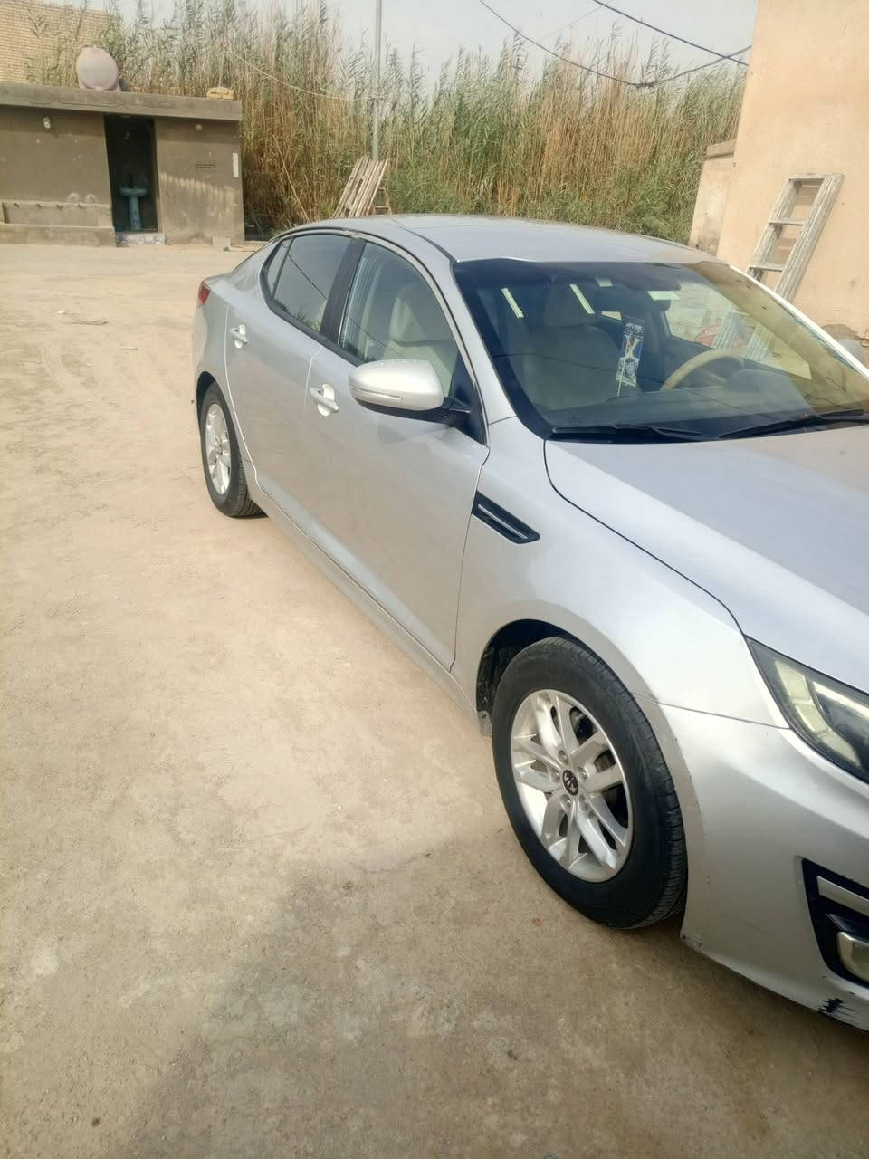 سياره ابتيما خليجي سلفري. مواصفات السياره  مديل 16  تبريد قطعتين مري شفط كامره بلاد خمسه ويل كب  تحكم ستيرن بيه دحجه بسيطه باب السايق  وبيه بارد باب السدر بسيط.رقم انكليزي جديد بغداد مداور ثاني يوم  السعر 145وبيه مجال  خاص ‏‪***********‬‏
