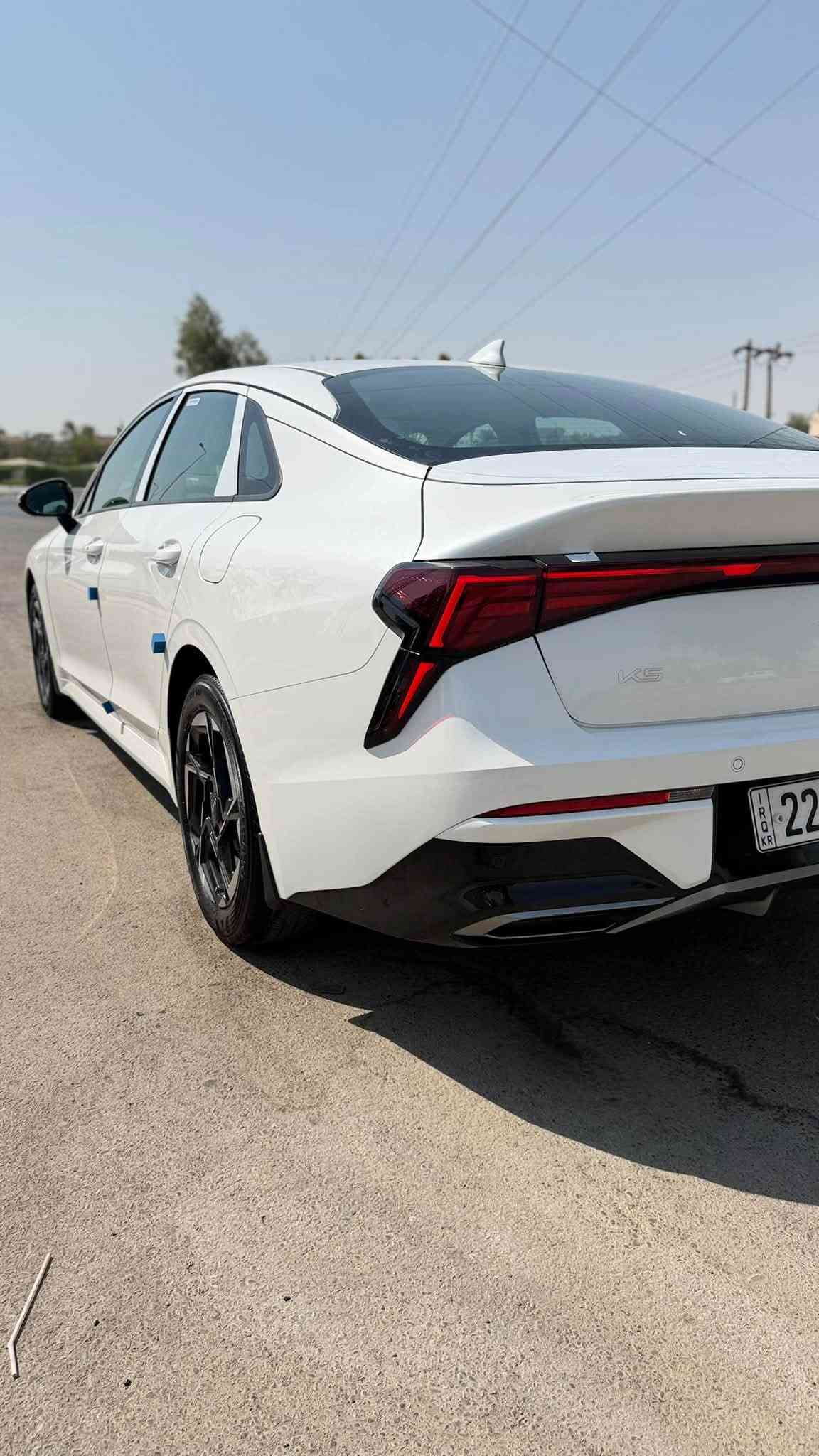 السلام عليكم للبيع k5 2024 خليجي وكالة NIM الرقم اربيل تحويل مباشر ❗️❗️❗️بكلايت LED
سياره فول موصفات بستثناء البنوراما 

بصمه كرسي كهرباء تشغيل عن بعد شاشه متصله محرك 2500 ويل كبير مري كهرباء اريل نفكيتر دشبول دجتل سياره مكفوله كفاله عامه عدا رصعه ع كد اصبعين ومسحوبه bdr سياره بدون رصعات او شخوط او طخات 

سياره ماشيه : 71 km

العنوان:بغداد تقاطع درويش حي التراث

السعر: 193 وبيه  مجال

للاستفسار:***********
