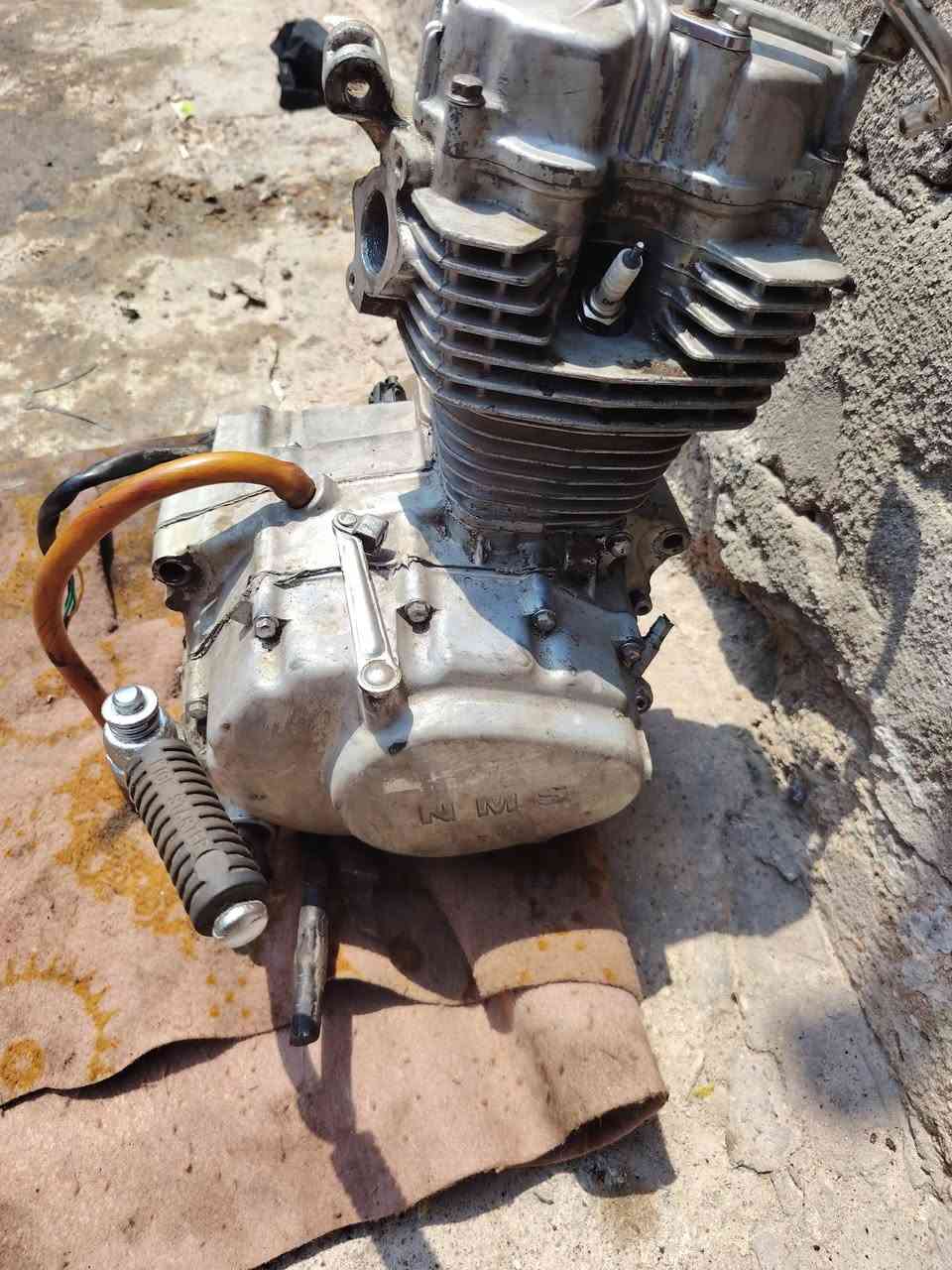 محرك برفاز مفتوح مبدل بي شفت الهندر
شغال ومضمون هستوني مجفته بستم ولفات وكلجات وجبن دهن كلهن مبدلات قطرة دهن مايذب السعر 150 الف وبي مجال قليل عنوان البصرة أبو الخصيب رقم الهاتف ***********
