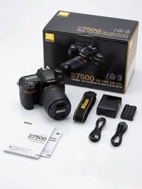 نيكون D7500 • عدسة 18-55 • جودوكس SK400