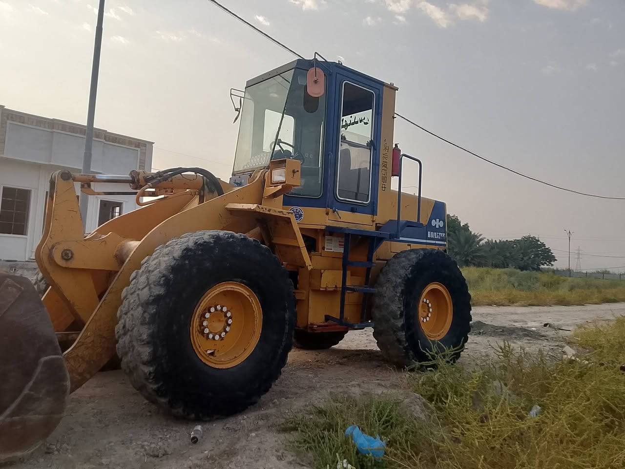 سلام عليكم شفل  كماتسو لبيع رقم بغداد موديل 95 مكينة مكفوله كير مكفوله
سعر 235 بيه مجال رقم ***********
