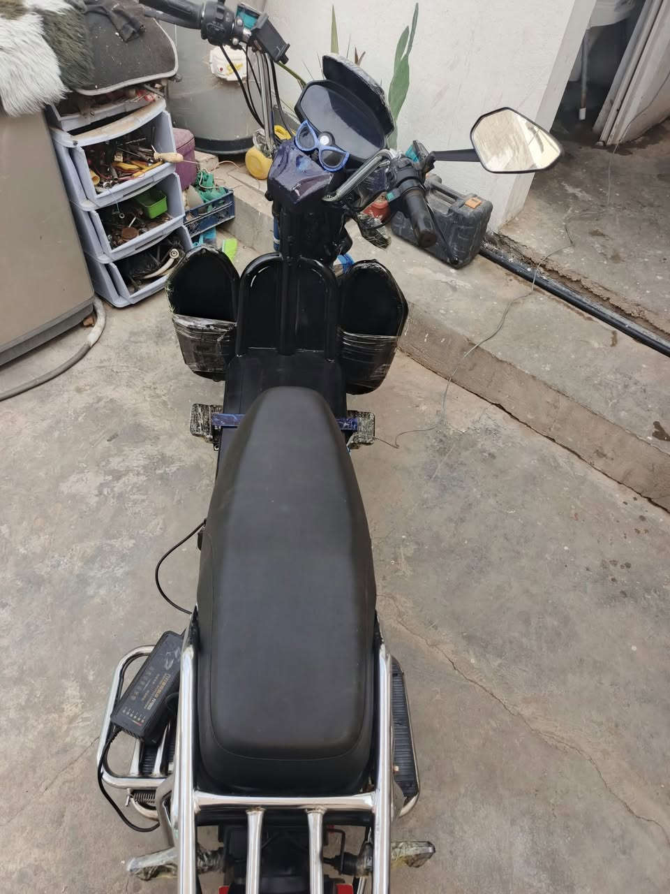 باسكل شحن • ٥ بطاريات • مستعجل