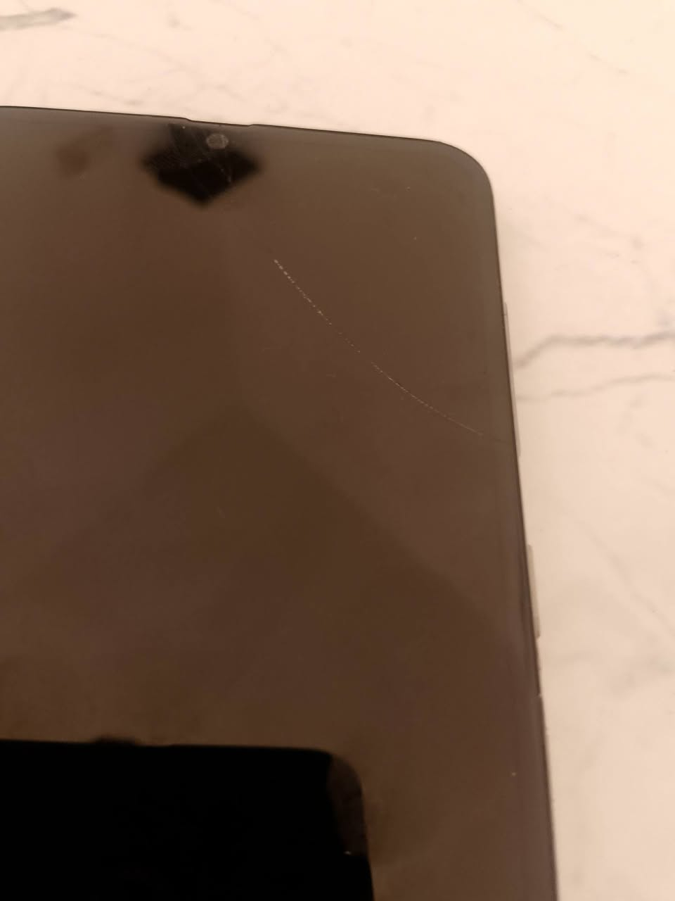 سلام عليكم بيع مستعجل 
اي 50س ذاكرة 128بي فطر خفيف بل شاشة
جاهز حلو ونظيف وكلشي شغال نت اتصال
فرمت حدث ما ويا ملحقاتة مكان بغداد المشتل 
السعر 70 الرقم***********
