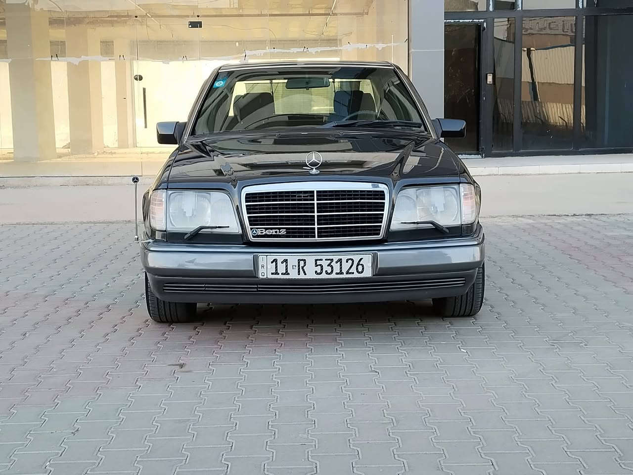مارسيدس ٣٠٠ • ١٩٩١ • رقم بغداد