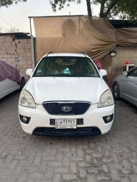 كيا كارنز للبيع خليجيه سياره حلوه مرتبا كير مكينه كهربائيات تبريد تخم ...
