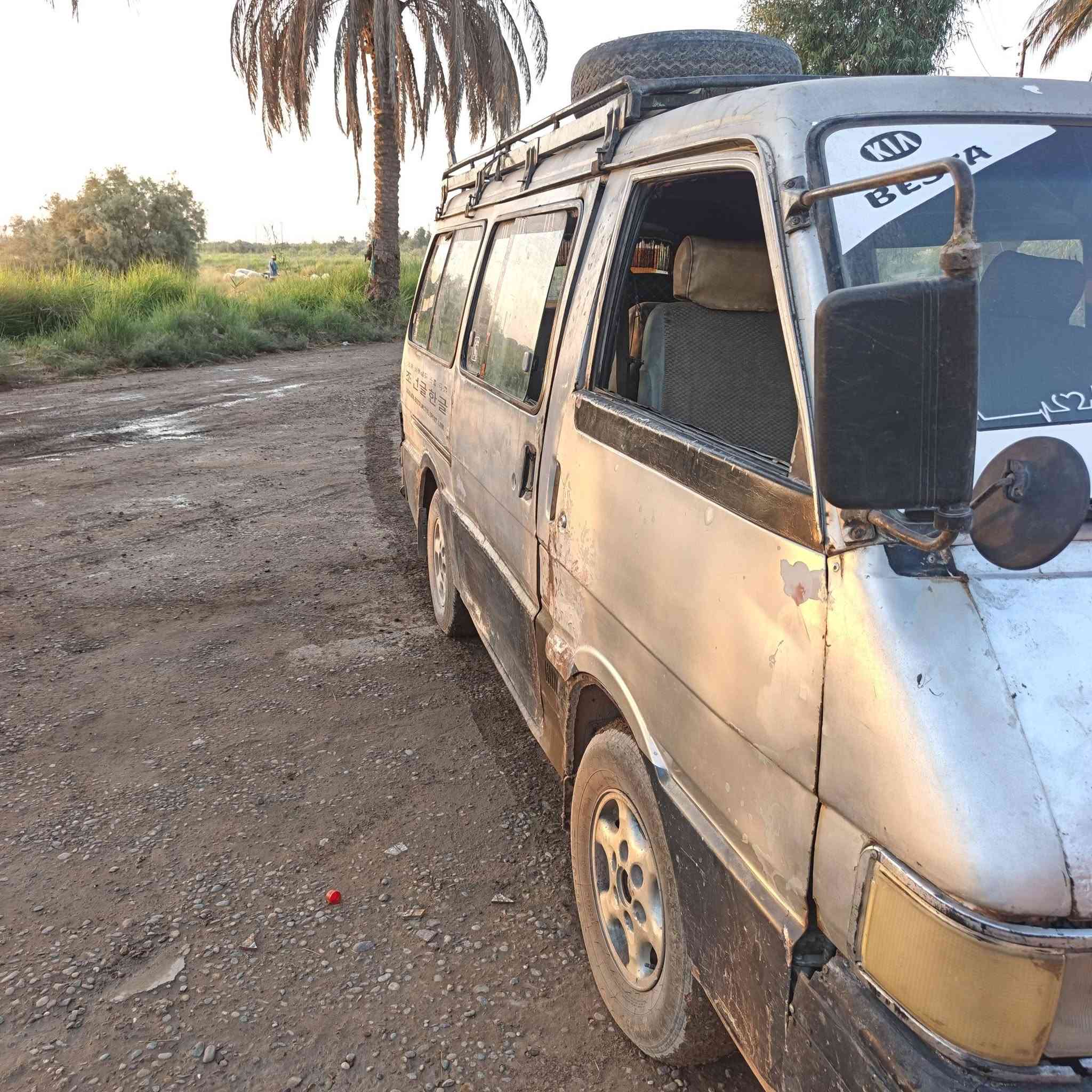 سلام عليكم كيه بسته لبيع   محرك كير اكسن شواصي كفاله  داخلها حلو وكشرها بلادي سعر 26 وبيها مجال صلاح دين   دجيل 

***********
