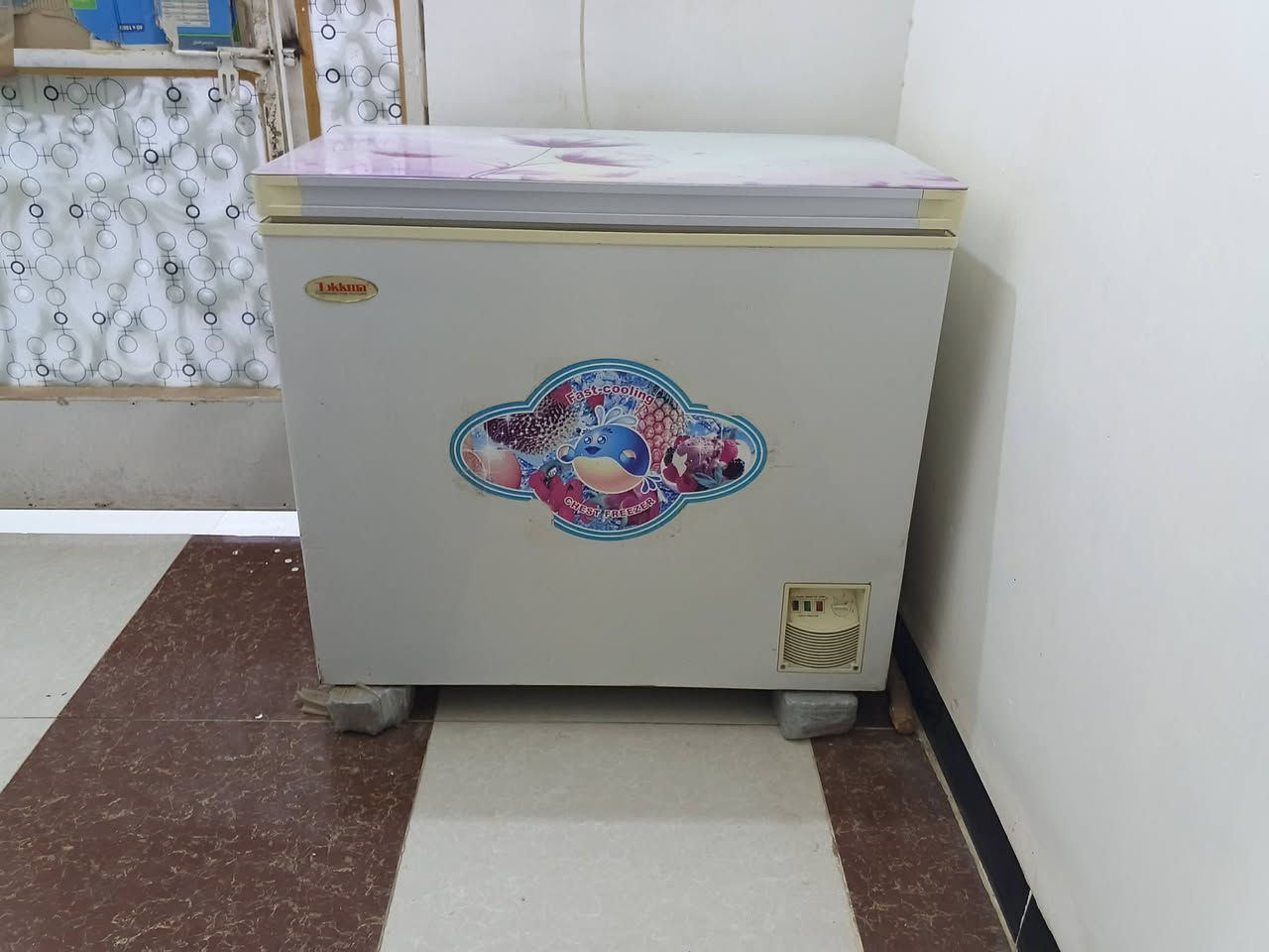 مجمده البيع عل شرط مو كبيره وصط عل شرط بيعك 10 جمد ربده بل خدمه ***********

