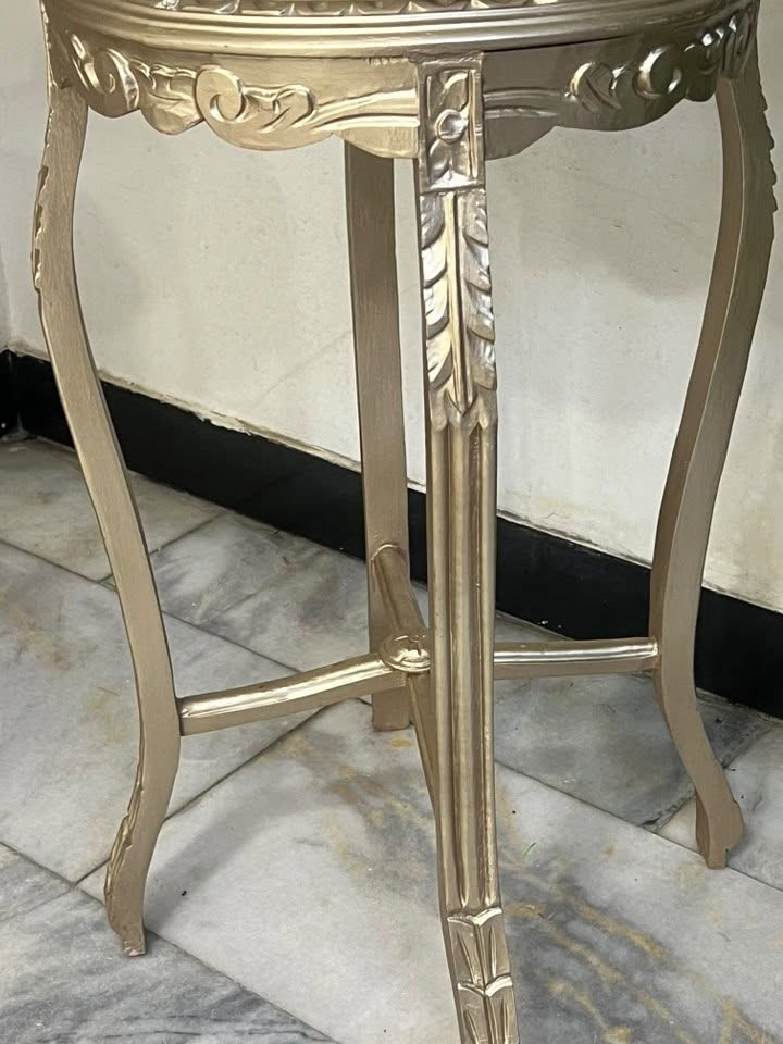 اثاث منزل للبيع
كاونتر تركي HDF
طبلات خشب زان عدد5
فرن كهربائي 
دوشك نفرين اسفنج 
للاستفسار 
***********
