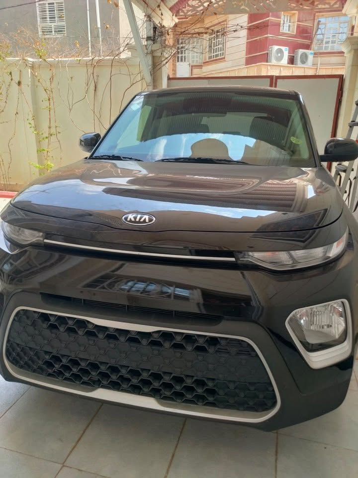 🚘 كيا سول موديل 2021
📍 وارد أمريكي
🎨 اللون: أسود
📏 المسافة المقطوعة : 34,000 كم فقط
⛽ بنزين
🔧 محرك 2.0 لتر – 4 سلندر DOHC
⚙️ قير أوتوماتيك CVT

⭐ المواصفات:

• شاشة لمس
• Apple CarPlay وAndroid Auto
• كاميرا خلفية
• Bluetooth
• مثبت سرعة كروس
• تحكمات ستيرن
• مقعد السائق كهربائي
• نظام مراقبة النقطة العمياء
• رادار مانع تصادم
• مساعد الحفاظ على المسار
• تحذير الاصطدام الأمامي
• قيادة ذاتية
• وضعيات قيادة اقتصادي وسبورت

🔧 الحادث:

قطعتين فقط:
• ربع البنيد
• الجامِلَغ

📋 اللوحة: محافظة بغداد
🔢 رقم الشاصي (VIN): KNDJ23AU2M7124723

📞 للاستفسار: ***********
