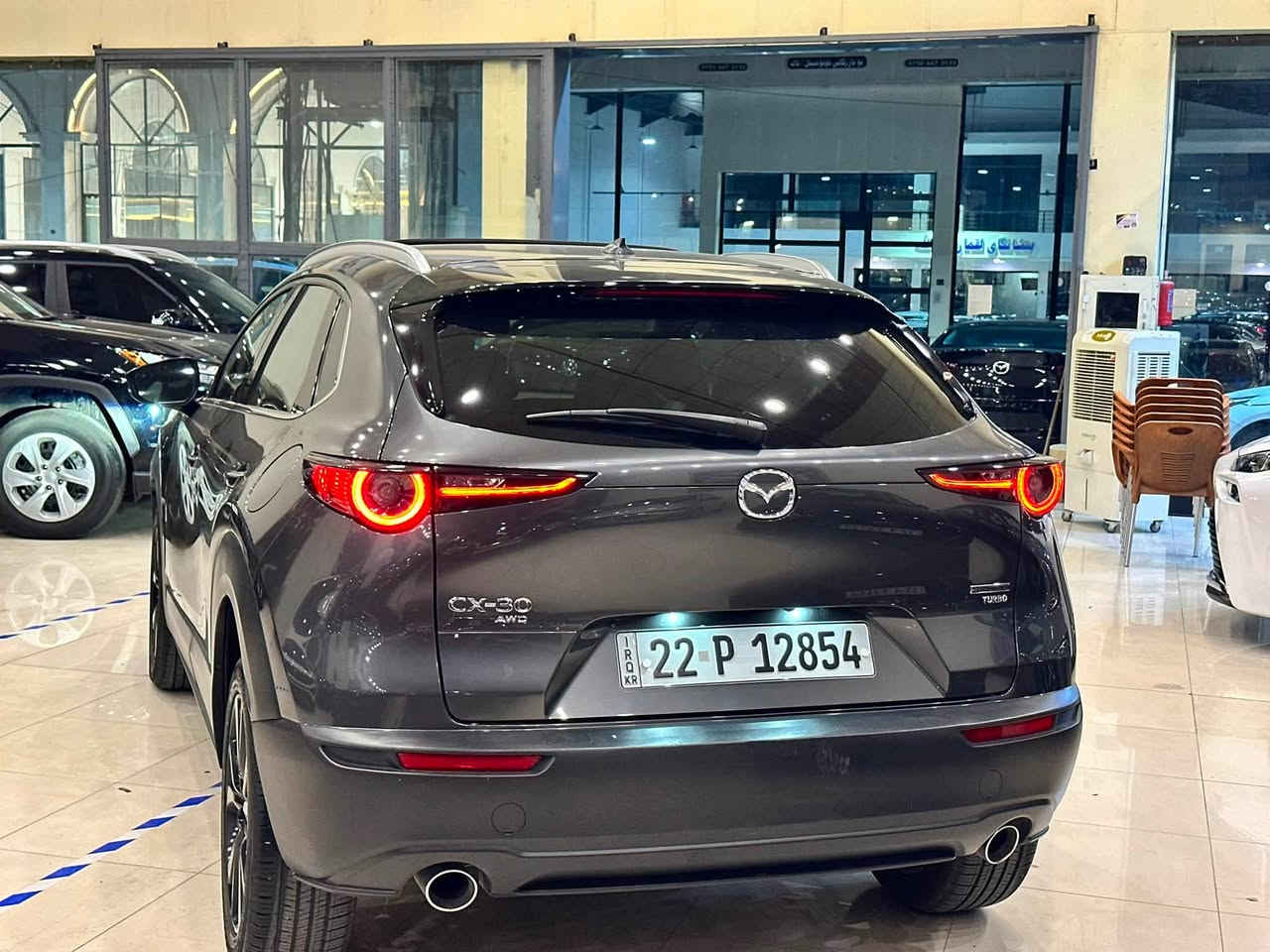Mazda CX.30
Model 2023
موسفات premium plus 
داتاشؤ+ سلاد+AWD+كوشن كاره با +كوشن غزن + 
كوشن هيته ر + سوكان هيته ر + سندوق كاره با 
سماعه boss+ 
مه كينه 2.5 torbo 
بونت بيلاد گؤراوه 
چاملغ توزه ك pdr
 بي ناو گرتن بي ارباك
Ml 27000
نرخي 16000$ كه ميك محامه له 
بؤزانياري زياتر په يوه ندي بكه 
***********
