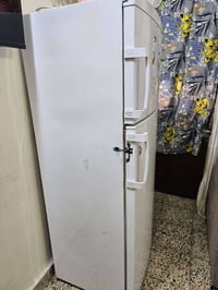 بيكو • تشتغل • باب مقفول