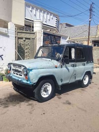 للبيع • سيارة • تواصل