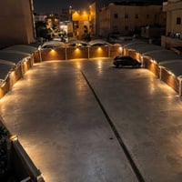 كراج • ساحة الواثق • ٦٠٠م