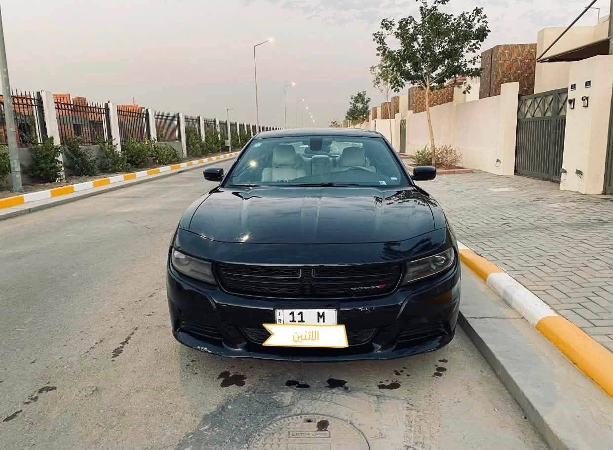 جارجرsxt موديل2019 اصل لون اسود تو ويل بلاك توب فتحة سقف كامرة وحساسات شاشة ابل كار بلي كشن كهرباء جلد مري قلاب تشغيل عن بعد بطاين بوب جلد لايت عدسة نوعية جدا راقية ترحيب ذكي كشن سائق كهرباء ويلكب 20 وارد كندي 
حادث جاملغ ايمن امامي ومصلح نفسة بدون ايرباك ومبدل بنيد وصور الحادث مرفقة بالاعلان  رقم بغداد مشروع وطني بأسمي تحويل ثاني يوم السعر 210 للاستفسار *********** بي واتساب

نص مكتوب في الصور:
- الاثنين