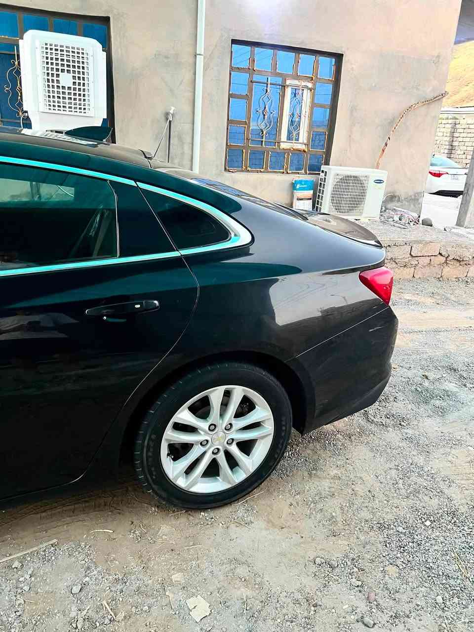 ماليبو موديل 18محرك1500تيربو بلكارتون كير شرط صدر جديد تخم تاير تبريد ثلج رقم بغداد تحويل مباشر الضرر قطعه وحده السياره جديده حيل ماشيه 130الف السعر90 وبيها مجال ***********
