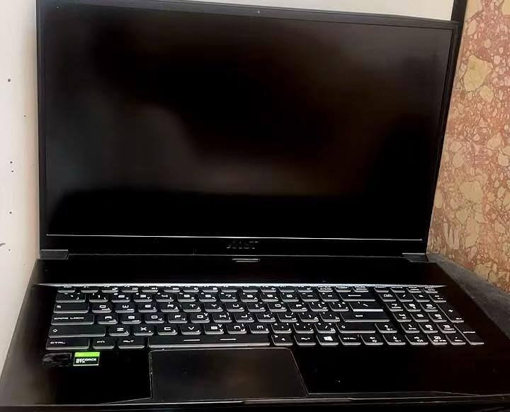 للبيع MSI GF75 Thin Gaming Laptop
• Intel Core i7-10750H – الجيل العاشر
 • 6 Cores / 12 Threads
 • RAM 16GB
 • 512GB SSD
 • كرت شاشة منفصل NVIDIA GeForce GTX 1650 4GB
 • Intel UHD Graphics
 • شاشة 17.3” Full HD
 • Windows 10 Pro 64-bit
 • تصميم Thin وشاشة كبيرة

مناسب للألعاب، التصميم، المونتاج، البرمجة، الدراسة والبرامج الثقيلة.

السعر: 7500000
الموقع: [النجف]
للاستفسار *********** 
واتساب او اتصال
