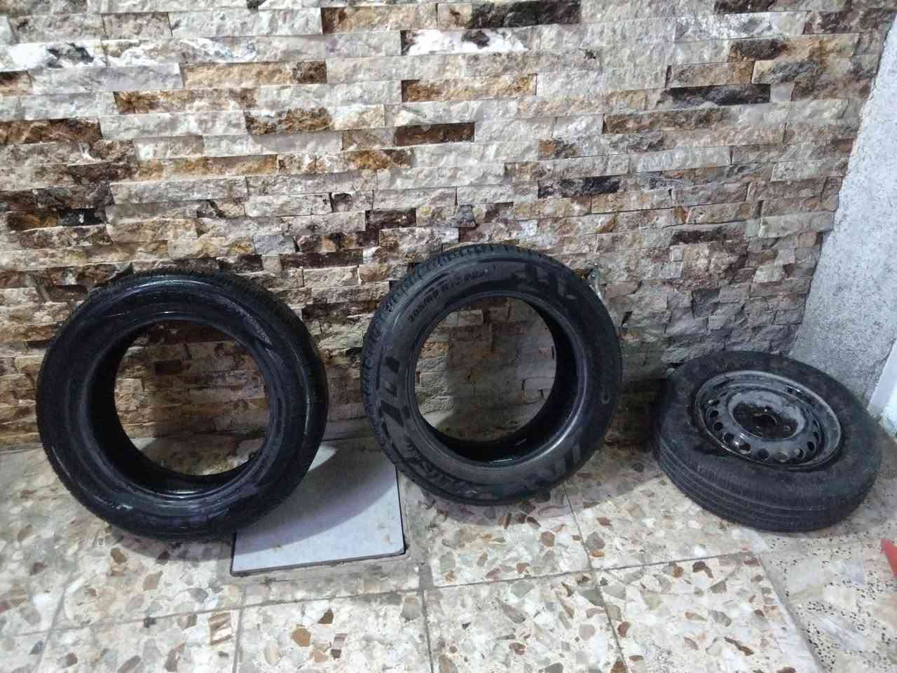 للبيع زوج تايرات نكسن حجم 16, يرهمن النتره فورتي كورلا يصلحن سبيرات نضافتهن 60% واكثر عارضهن ب40 الف زوج نقشه ناعمه ومرتبات كل تاير بي فتيله وحده فقط تجي وتشوف وتقنع ياله تاخذهن عنون بغداد مدينه الصدر مقابيل هايبر ماركت خاص مفتوح 
ووات ساب موجود ***********
