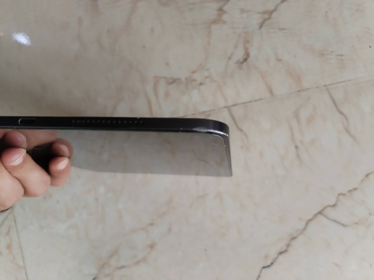ايباد 11 /ام فور بعده جديد بطاريته ٨٧ ملحقاته كامله بي بس هاي ضربه صفح باليطار لين ما مخليله حافظه السعر 900 وبيه مجال ***********
