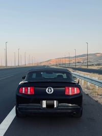 ﷽ ‏ FORD MUSTANG 2010 V6      گێڕ عادی فۆرد مۆستانگ مۆدێل 2010  V6 شه ...