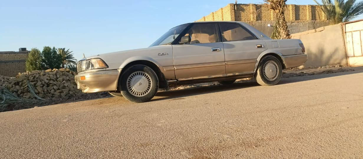 سلام عليكم سياره هارتوب البيع موديل 1992 سياره خير من الله جاهزه حداديه  مداور شوكت مايعجبك السعر 25وبيهه مجال حك الجيه  الاستفسار ***********

