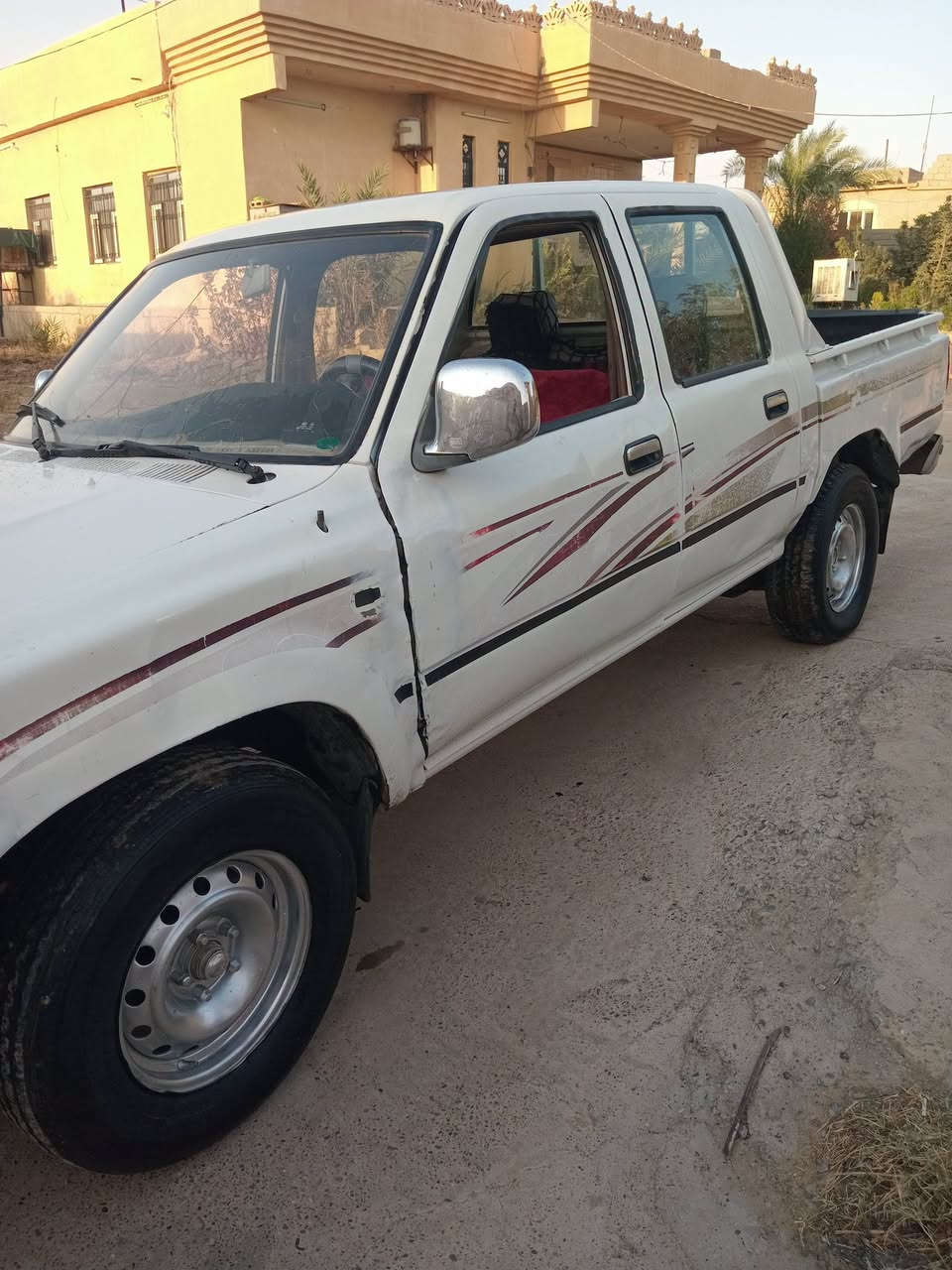 السلام عليكم سياره ادميرال منفيس موديل ٢٠٠٦ كير محرك شرط والكشر شوف العين جاهزة مال جناي السعر ٢٢ ورقه اوبيهه مجال موبايل ***********المكان ناحية الزاب
