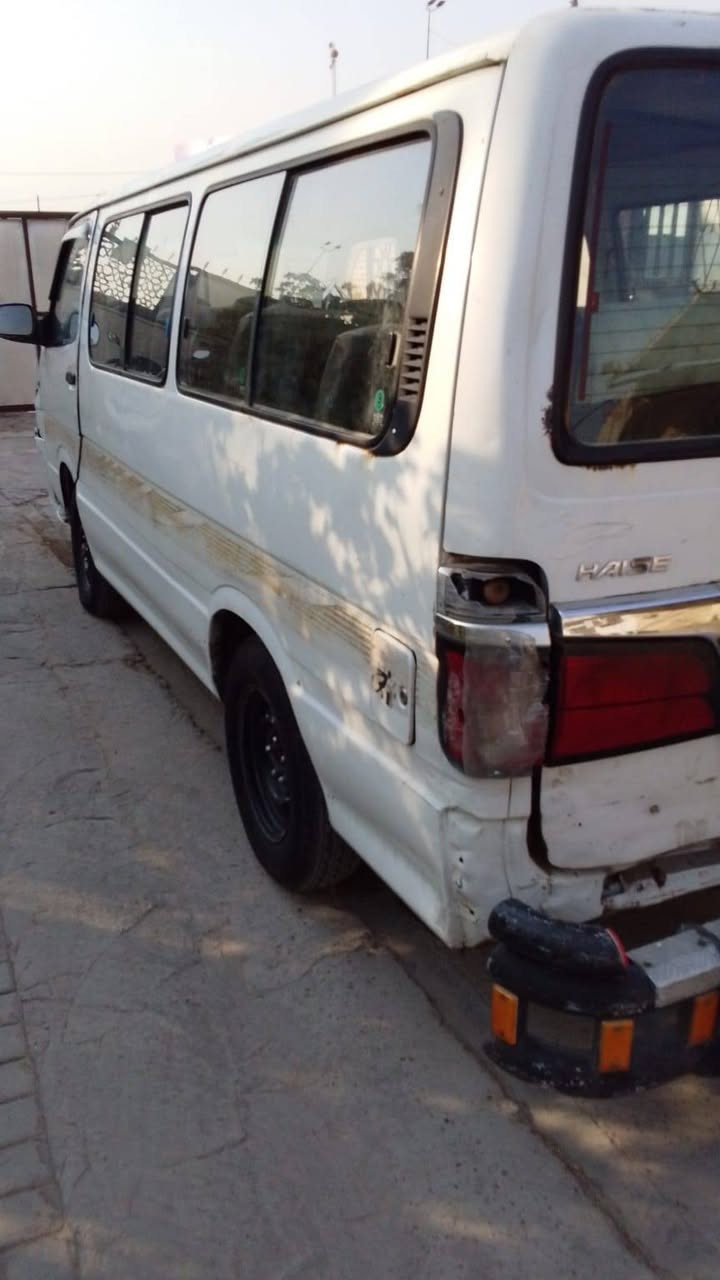 سيارة H1 موديل 2007 السعر 43 وبيها مجال تحويل مباشر
***********
