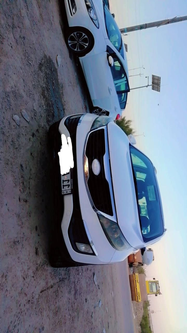 سياره سبورتج رقم بغداد خليجيه كفاله عامه كامل مواصفات مكينه الفين وأربعميه سته گير للاستفسار عن السعر الاتصال عل هذا رقم ***********
