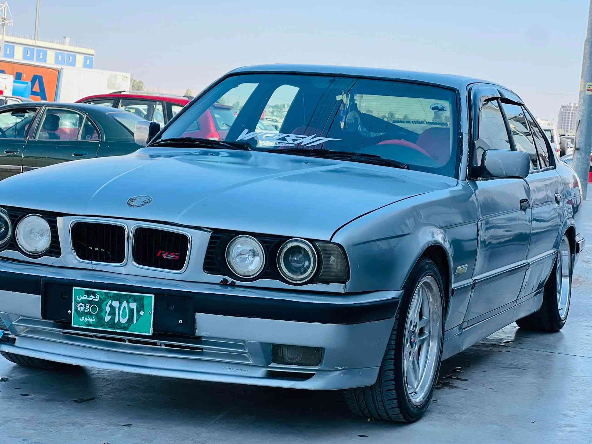 بي إم ٥٢٥ • ١٩٩٣ • جير عادي