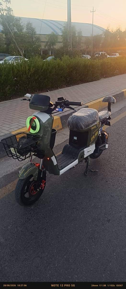 ماطور شحن نوع ار 9 مواصفات معروفه ماطور بعدو جديد نظافه 100/100 شخط ما بيه دبل اشاره بس بي عيب وحده واحده من البطاريات واقفه تقرا 6 والباقي يقرون عشره السعر 450 وبي مجال للطيبين مكاني موصل جانب الايسر حي الميثاق الاستفسار علا الرقم***********

